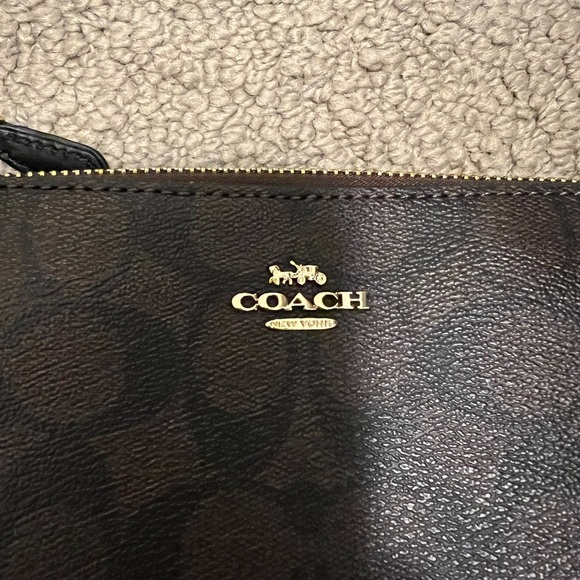 Nolita 19 In Signature Canvas Black Brown - Picture 4 of 8